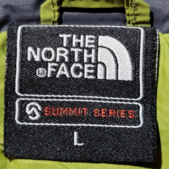 The North Face Summit Series Large green zip up - Picture 10 of 12